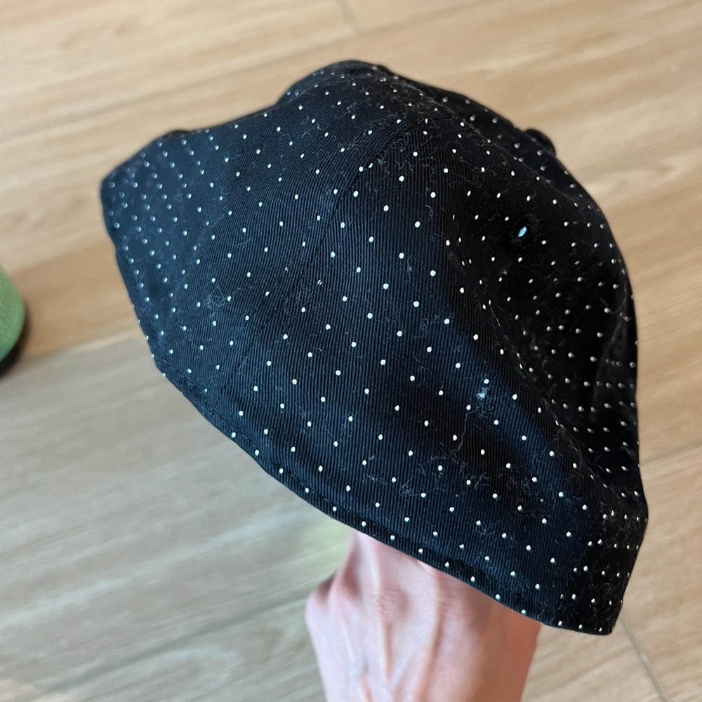 Men’s fitted hat - Picture 2 of 4